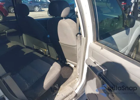 2004 Ford Explorer Sport Trac Adrenalin/Xls/Xlt z USA, uszkodzony, nr VIN 1FMZU67K84UB42354